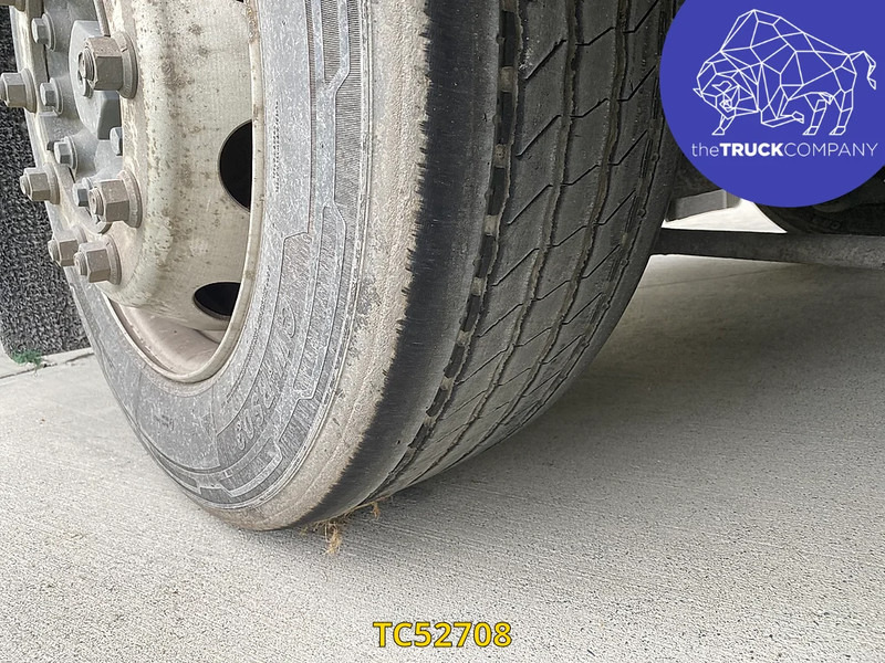 Iveco Stralis - Plachtové nákladné vozidlo: obrázok 3 Iveco Stralis - Plachtové nákladné vozidlo: obrázok 3