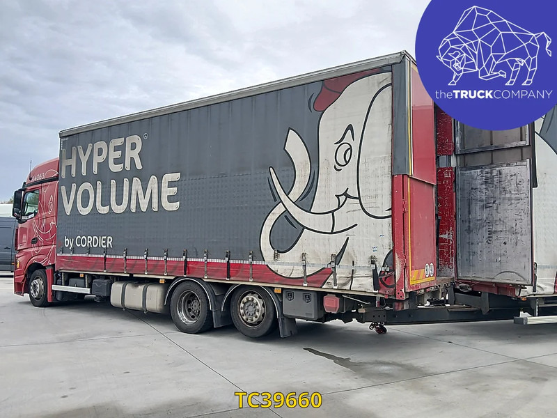 Mercedes-Benz Actros - Plachtové nákladné vozidlo: obrázok 3 Mercedes-Benz Actros - Plachtové nákladné vozidlo: obrázok 3