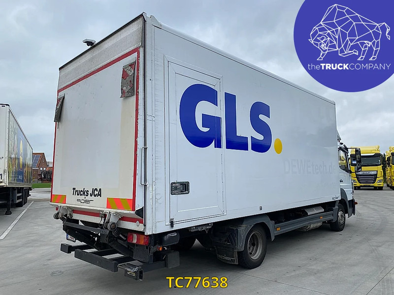 Mercedes-Benz Atego 818 - Skříňový nákladní auto: obrázok 4 Mercedes-Benz Atego 818 - Skříňový nákladní auto: obrázok 4