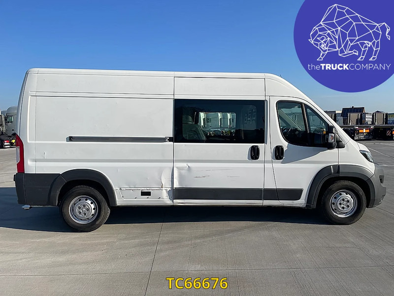 Peugeot Boxer Dubbele cabine - Furgon: obrázok 4 Peugeot Boxer Dubbele cabine - Furgon: obrázok 4