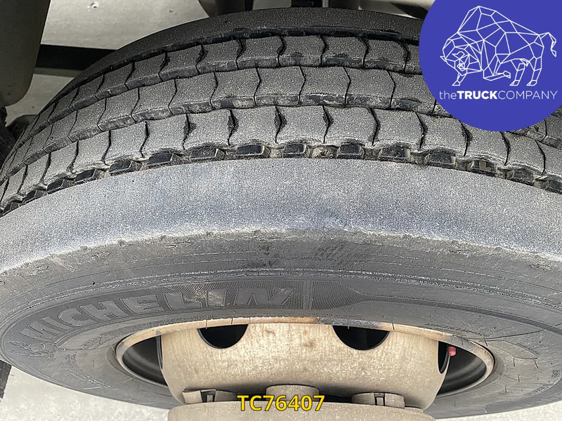 Renault D 210 - Chladirenské nákladné vozidlo: obrázok 2 Renault D 210 - Chladirenské nákladné vozidlo: obrázok 2