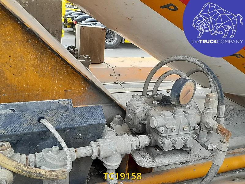 Renault Kerax 410 - Domiešavač: obrázok 4 Renault Kerax 410 - Domiešavač: obrázok 4