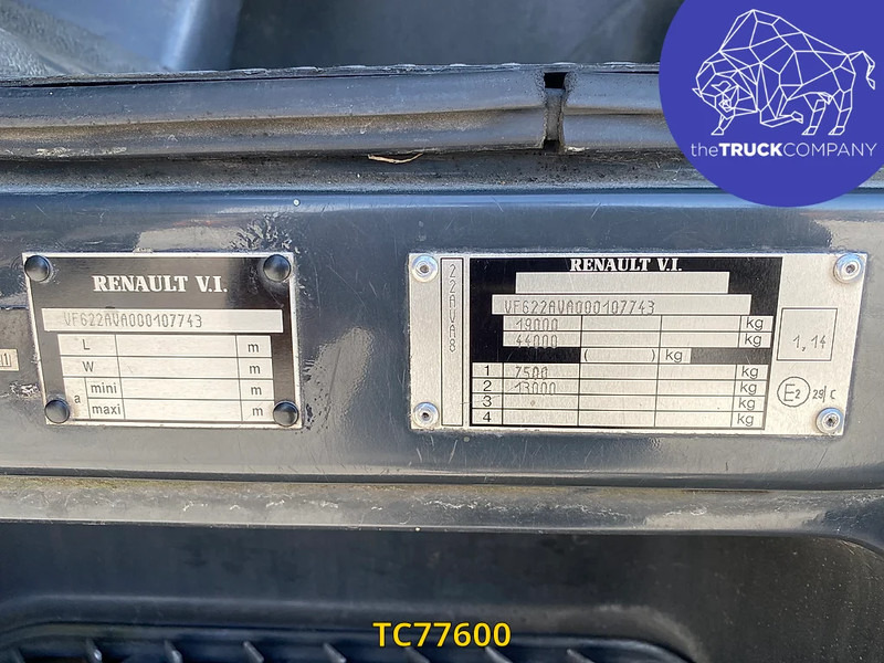 Renault Premium 320 - Plachtové nákladné vozidlo: obrázok 2 Renault Premium 320 - Plachtové nákladné vozidlo: obrázok 2