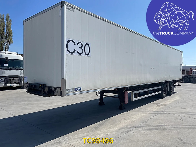 Renders - Náves skriňové: obrázok 2 Renders - Náves skriňové: obrázok 2