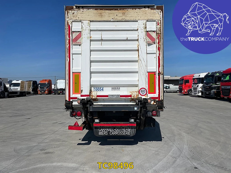 Renders - Náves skriňové: obrázok 4 Renders - Náves skriňové: obrázok 4