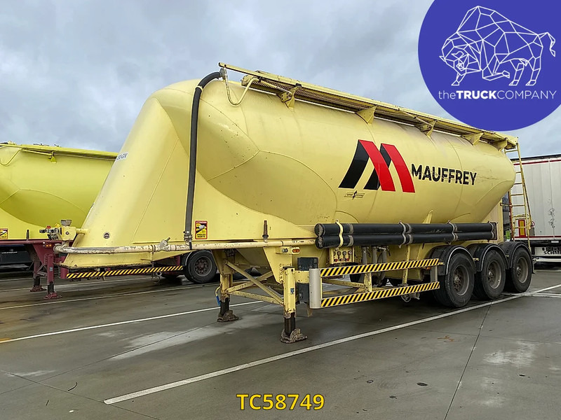 SPITZER  - Cisternový náves: obrázok 2 SPITZER  - Cisternový náves: obrázok 2