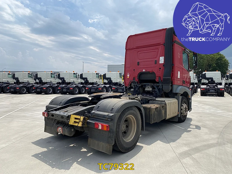 Mercedes-Benz Actros 1842 - Ťahač: obrázok 2 Mercedes-Benz Actros 1842 - Ťahač: obrázok 2