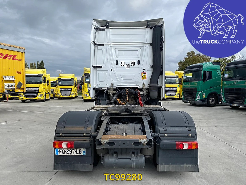 Mercedes-Benz Actros 1845 - Ťahač: obrázok 4 Mercedes-Benz Actros 1845 - Ťahač: obrázok 4