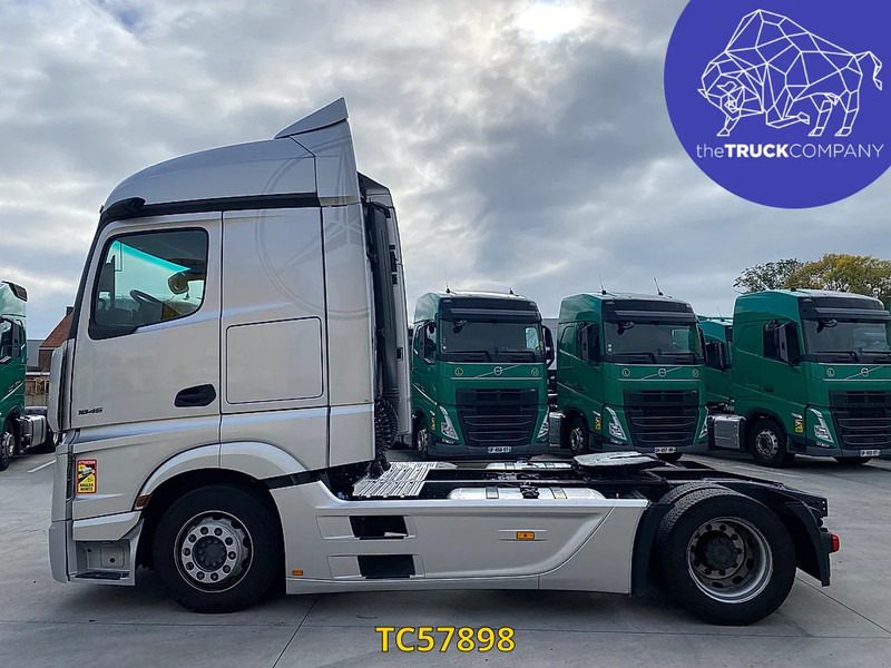 Mercedes-Benz Actros 1845 - Ťahač: obrázok 2 Mercedes-Benz Actros 1845 - Ťahač: obrázok 2