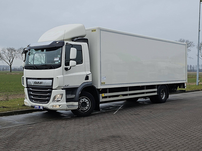 DAF CF 290 - Skříňový nákladní auto: obrázok 2 DAF CF 290 - Skříňový nákladní auto: obrázok 2