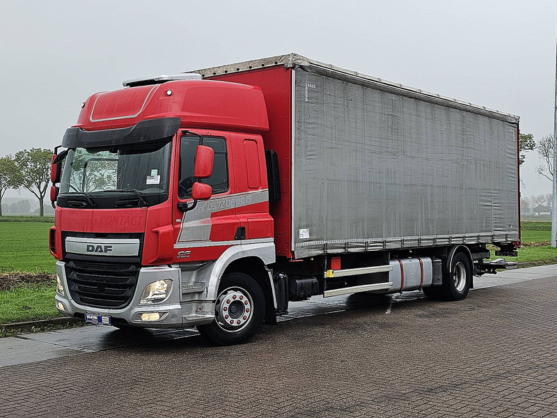 DAF CF 400 - Plachtové nákladné vozidlo: obrázok 2 DAF CF 400 - Plachtové nákladné vozidlo: obrázok 2
