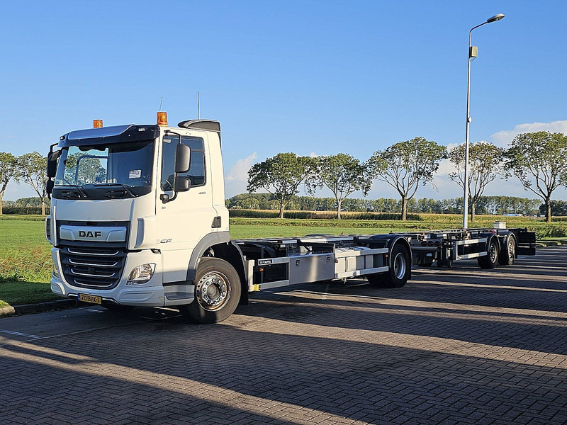 DAF CF 410 20FT TANKCONTAINER - Kontejnérový podvozek/ Výměnná nástavba: obrázok 2 DAF CF 410 20FT TANKCONTAINER - Kontejnérový podvozek/ Výměnná nástavba: obrázok 2