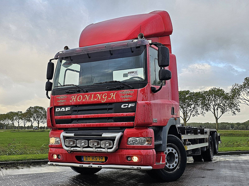 DAF CF 85.360 6X2 FAS E5 359DKM - Hákový nosič kontajnerov: obrázok 1 DAF CF 85.360 6X2 FAS E5 359DKM - Hákový nosič kontajnerov: obrázok 1