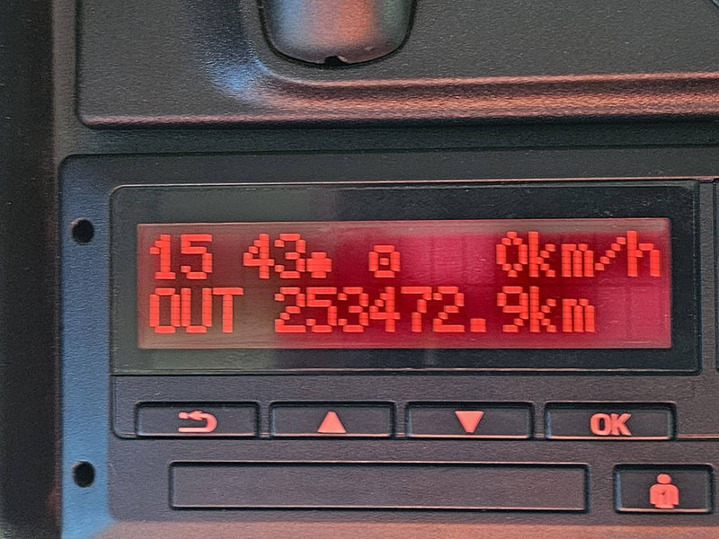 Leasing DAF LF 210 7.49T AIRCO LIFT DAF LF 210 7.49T AIRCO LIFT: obrázok 8 Leasing DAF LF 210 7.49T AIRCO LIFT DAF LF 210 7.49T AIRCO LIFT: obrázok 8