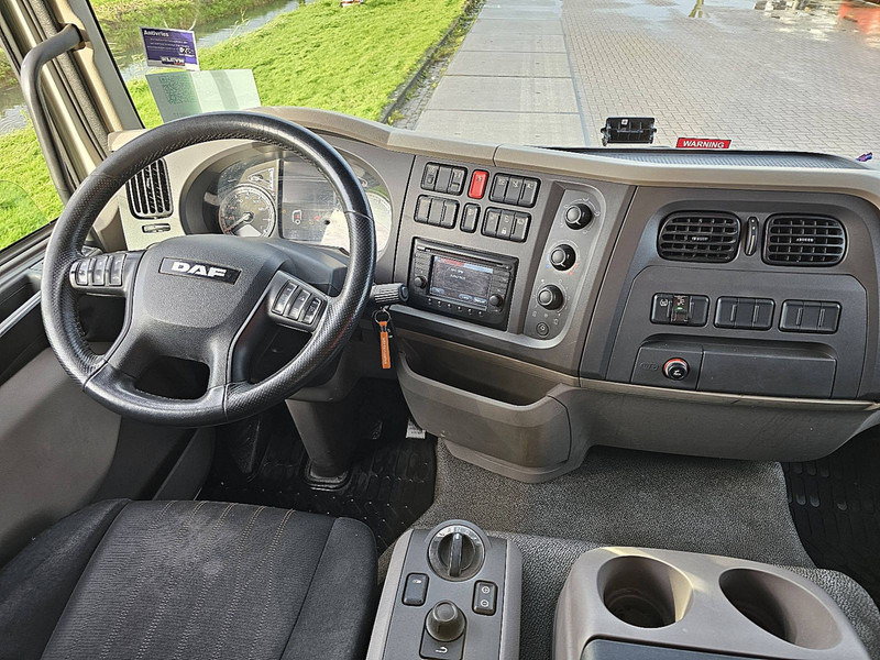 Interior photo 1: Leasing DAF LF 210 7.49T AIRCO LIFT DAF LF 210 7.49T AIRCO LIFT Interior photo 1: Leasing DAF LF 210 7.49T AIRCO LIFT DAF LF 210 7.49T AIRCO LIFT