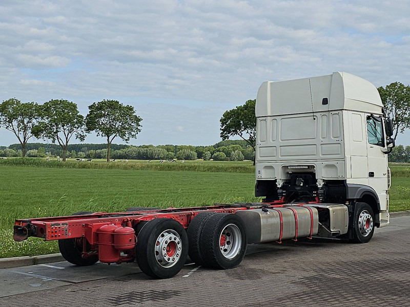 DAF XF 480 SSC 6X2 FAR INTARDER - Podvozek s kabinou: obrázok 3 DAF XF 480 SSC 6X2 FAR INTARDER - Podvozek s kabinou: obrázok 3