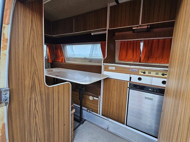 Leasing Mercedes-Benz 206  D Camper Mercedes-Benz 206  D Camper: obrázok 16