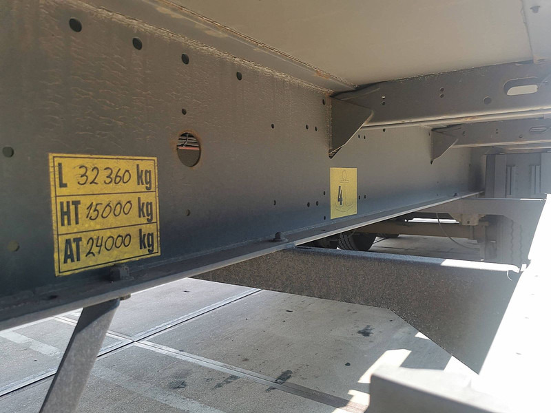 Plachtový náves Krone SDP 02 BÄR 2 TONS TAILLIFT: obrázok 11 Plachtový náves Krone SDP 02 BÄR 2 TONS TAILLIFT: obrázok 11