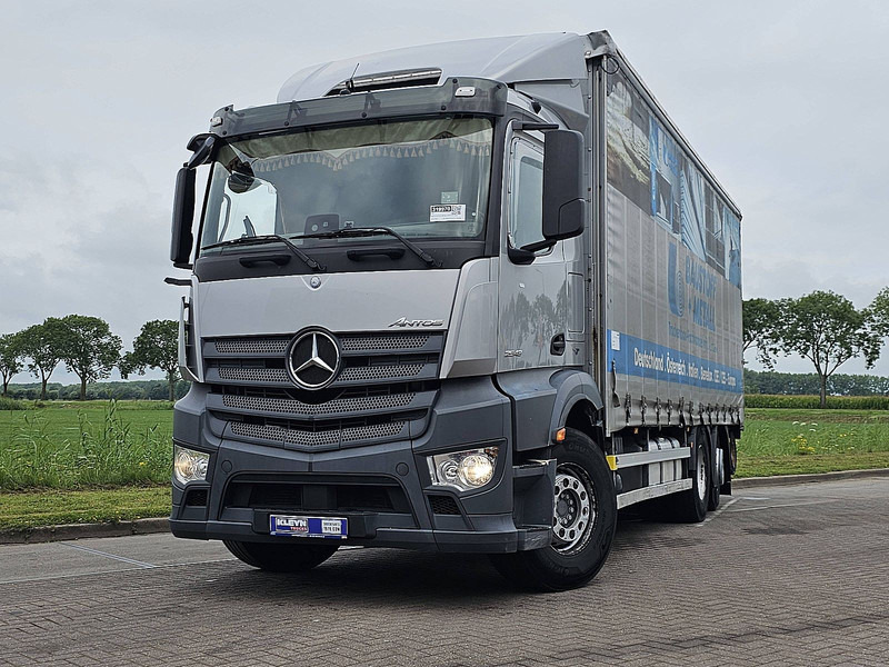 Mercedes-Benz ANTOS 2543 + FORKLIFT PALFINGER - Plachtové nákladné vozidlo: obrázok 1 Mercedes-Benz ANTOS 2543 + FORKLIFT PALFINGER - Plachtové nákladné vozidlo: obrázok 1