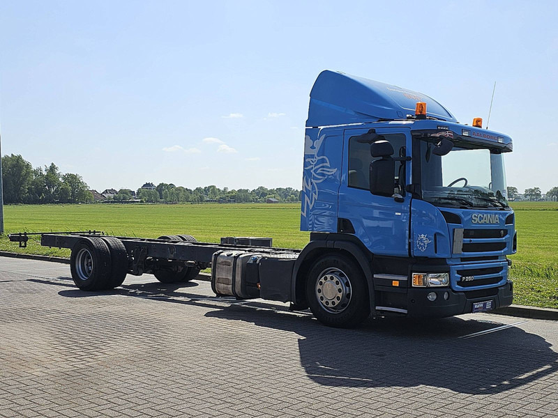 Scania P250 310TKM AIRCO WB560 - Podvozek s kabinou: obrázok 5 Scania P250 310TKM AIRCO WB560 - Podvozek s kabinou: obrázok 5