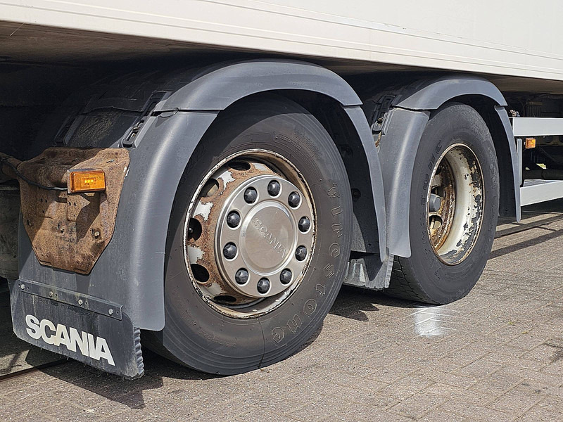 Chladirenské nákladné vozidlo Scania P280 6X2*4 EEV CARRIER: obrázok 16 Chladirenské nákladné vozidlo Scania P280 6X2*4 EEV CARRIER: obrázok 16