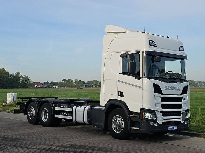 Scania R450 6X2*4 RET. LED WB475 - Kontejnérový podvozek/ Výměnná nástavba: obrázok 5 Scania R450 6X2*4 RET. LED WB475 - Kontejnérový podvozek/ Výměnná nástavba: obrázok 5