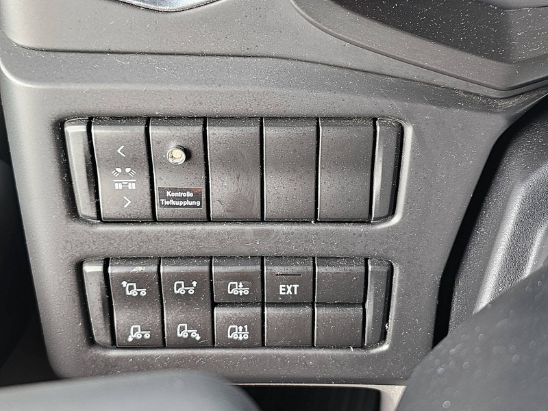 Plachtové nákladné vozidlo Scania S450 6X2*4 FORKLIFT CONN.: obrázok 12 Plachtové nákladné vozidlo Scania S450 6X2*4 FORKLIFT CONN.: obrázok 12