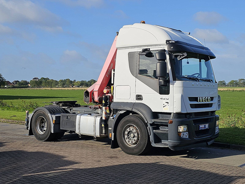 Iveco AT440S45 STRALIS FASSI F230XP-4 - Ťahač: obrázok 5 Iveco AT440S45 STRALIS FASSI F230XP-4 - Ťahač: obrázok 5