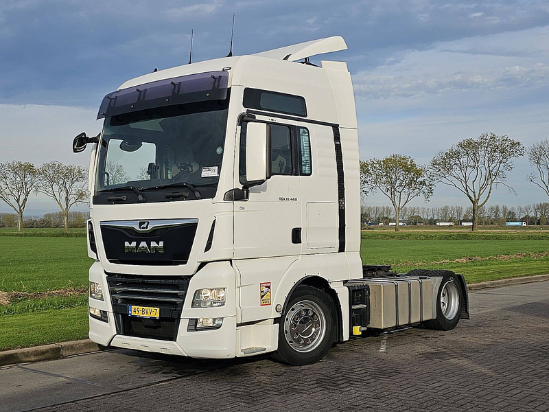 MAN 18.460 TGX XXL MEGA RET. 1210L - Ťahač: obrázok 2 MAN 18.460 TGX XXL MEGA RET. 1210L - Ťahač: obrázok 2