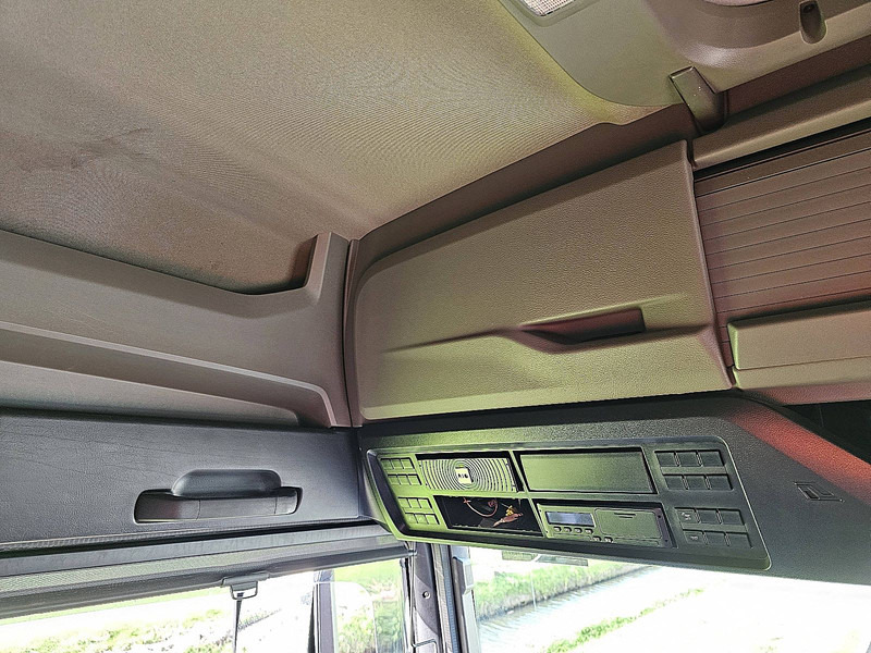 Ťahač MAN 26.470 TGX TG3 GM 6X2-2 BLS: obrázok 11