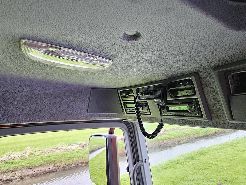 Ťahač Mercedes-Benz ACTROS 1841: obrázok 10