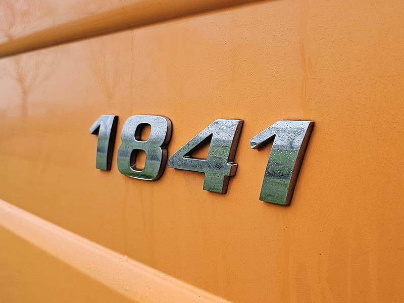 Ťahač Mercedes-Benz ACTROS 1841: obrázok 14