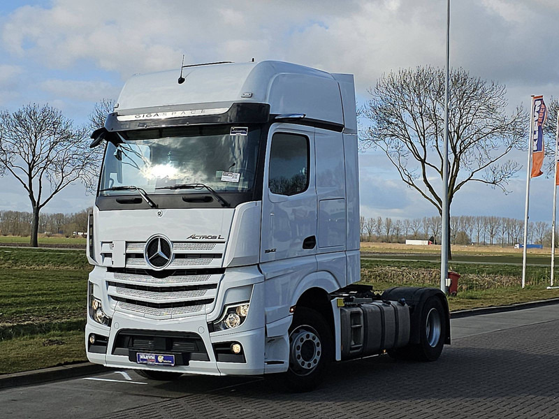 Mercedes-Benz ACTROS 1842 LS MP5 GIGASPACE - Ťahač: obrázok 2 Mercedes-Benz ACTROS 1842 LS MP5 GIGASPACE - Ťahač: obrázok 2