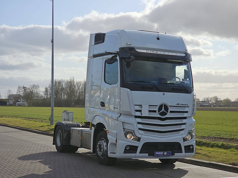 Mercedes-Benz ACTROS 1842 LS MP5 GIGASPACE - Ťahač: obrázok 5 Mercedes-Benz ACTROS 1842 LS MP5 GIGASPACE - Ťahač: obrázok 5