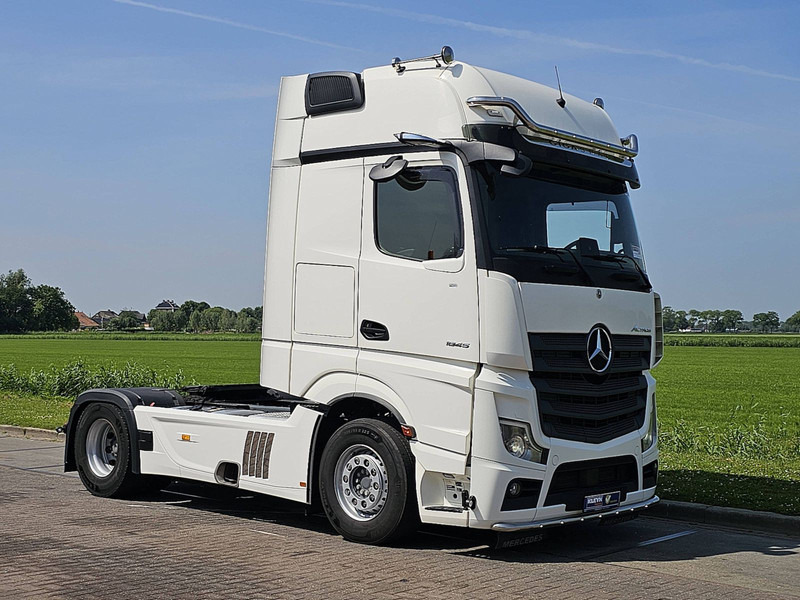 Mercedes-Benz ACTROS 1845 LS GIGASPACE RET. XENON - Ťahač: obrázok 5 Mercedes-Benz ACTROS 1845 LS GIGASPACE RET. XENON - Ťahač: obrázok 5