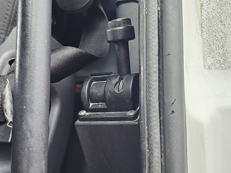 Ťahač Scania R410: obrázok 15