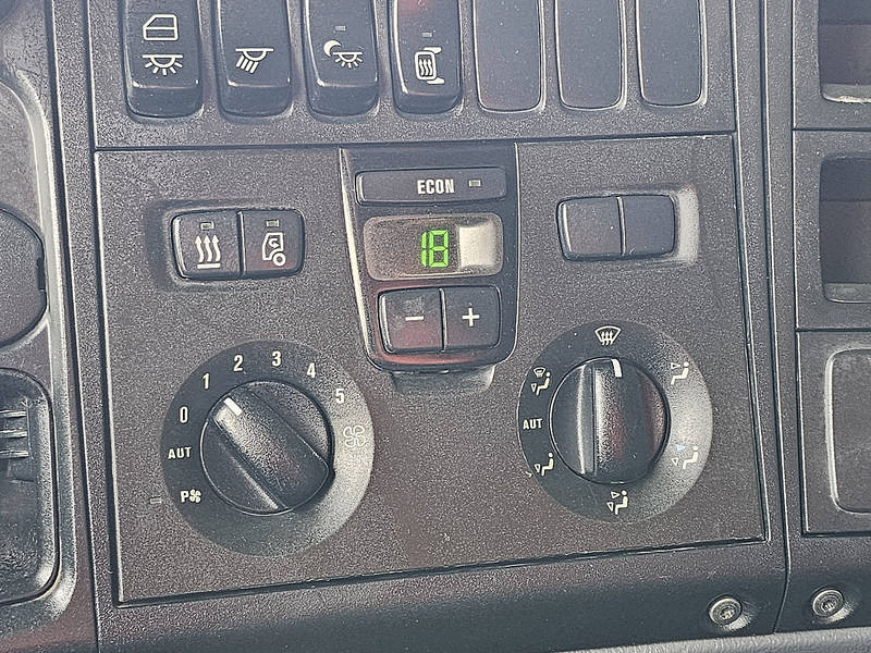 Ťahač Scania R410: obrázok 13