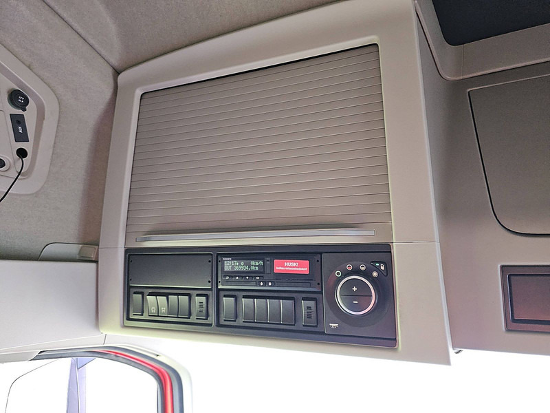 Leasing Volvo FH 460 XL 6X2 I-SAVE LED Volvo FH 460 XL 6X2 I-SAVE LED: obrázok 12