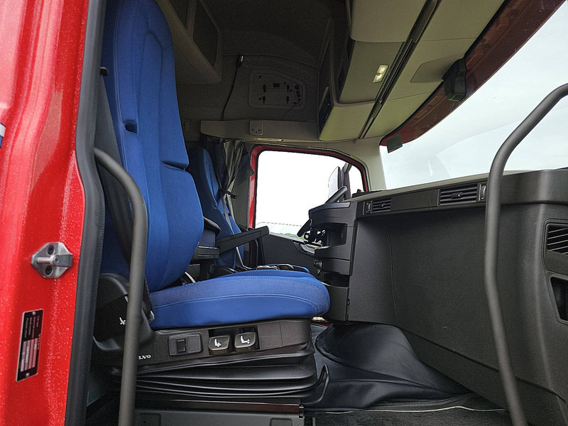Leasing Volvo FH 460 XL 6X2 I-SAVE LED Volvo FH 460 XL 6X2 I-SAVE LED: obrázok 7