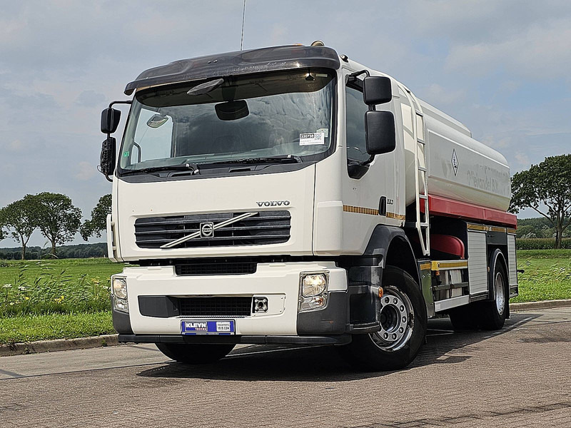 Volvo FE 260.18 - Cisternové vozidlo: obrázok 1 Volvo FE 260.18 - Cisternové vozidlo: obrázok 1
