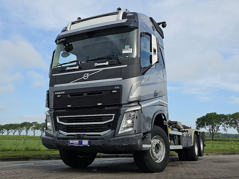 Volvo FH 540 6X4 BOOGIE LIFT VDL - Hákový nosič kontajnerov: obrázok 1 Volvo FH 540 6X4 BOOGIE LIFT VDL - Hákový nosič kontajnerov: obrázok 1
