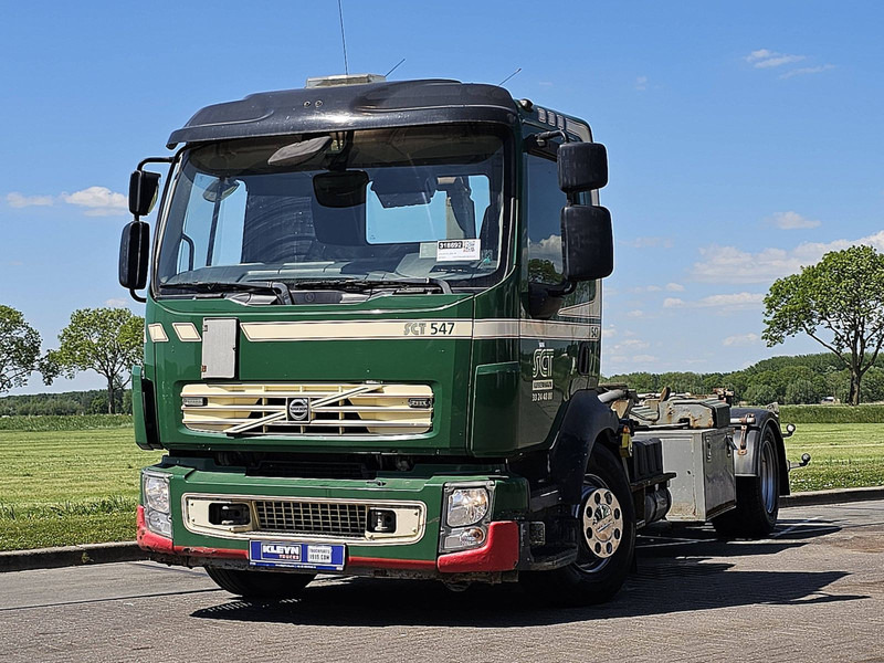 Volvo FL 250.16 CITY HOOK 277 TKM - Hákový nosič kontajnerov: obrázok 1 Volvo FL 250.16 CITY HOOK 277 TKM - Hákový nosič kontajnerov: obrázok 1