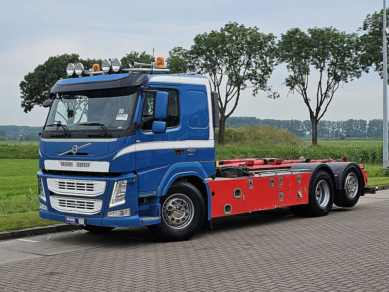 Volvo FM 450 6X2*4 HIAB XR18SL56 - Hákový nosič kontajnerov: obrázok 2 Volvo FM 450 6X2*4 HIAB XR18SL56 - Hákový nosič kontajnerov: obrázok 2