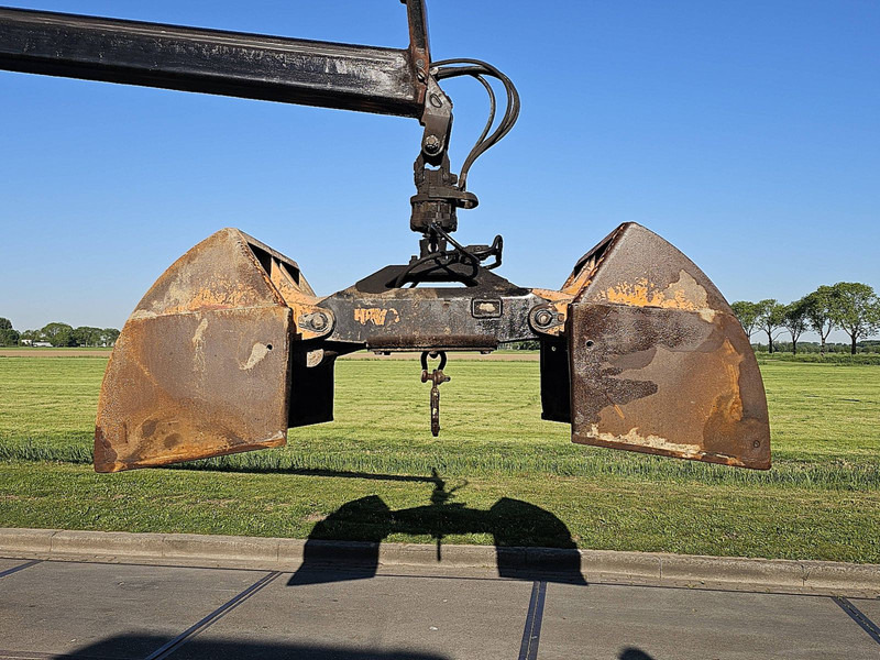 Valníkový/ Plošinový nákladný automobil, Auto s hydraulickou rukou Volvo FM 460 8X2 HMF 3220 K5: obrázok 20