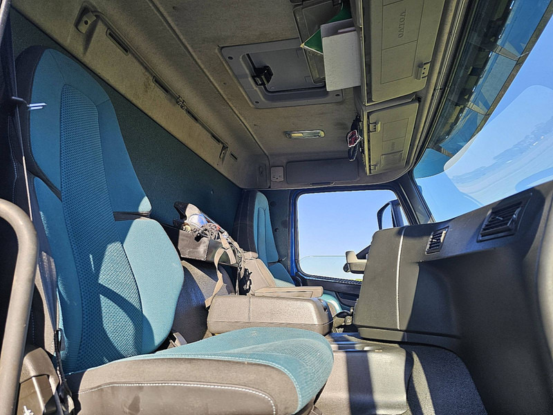Valníkový/ Plošinový nákladný automobil, Auto s hydraulickou rukou Volvo FM 460 8X2 HMF 3220 K5: obrázok 7