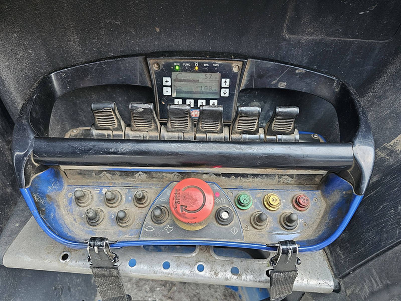 Valníkový/ Plošinový nákladný automobil, Auto s hydraulickou rukou Volvo FM 460 8X2 HMF 3220 K5: obrázok 17