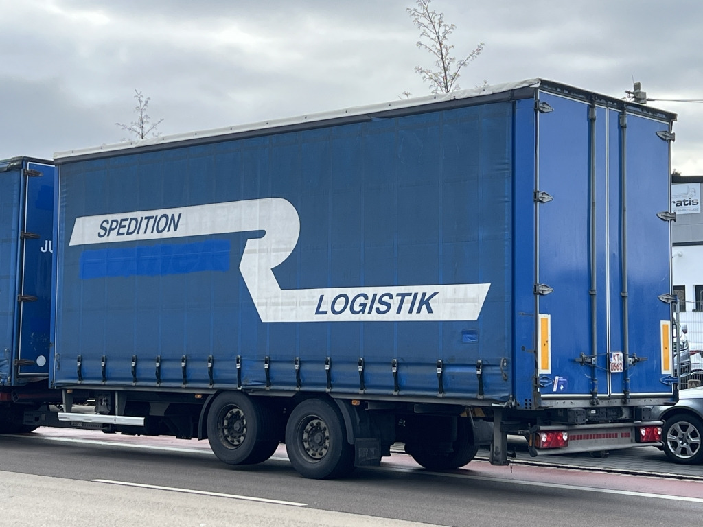 Andere Wecon AZ218LN Jumbo Tandem 7,6m P+P Luftfederung - Plachtový príves: obrázok 1 Andere Wecon AZ218LN Jumbo Tandem 7,6m P+P Luftfederung - Plachtový príves: obrázok 1