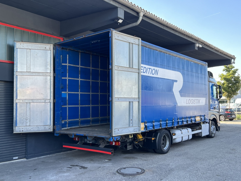 Mercedes-Benz Actros 1840 MEGA Jumbo Klima Retarder ACC-Tempo - Plachtové nákladné vozidlo: obrázok 3 Mercedes-Benz Actros 1840 MEGA Jumbo Klima Retarder ACC-Tempo - Plachtové nákladné vozidlo: obrázok 3