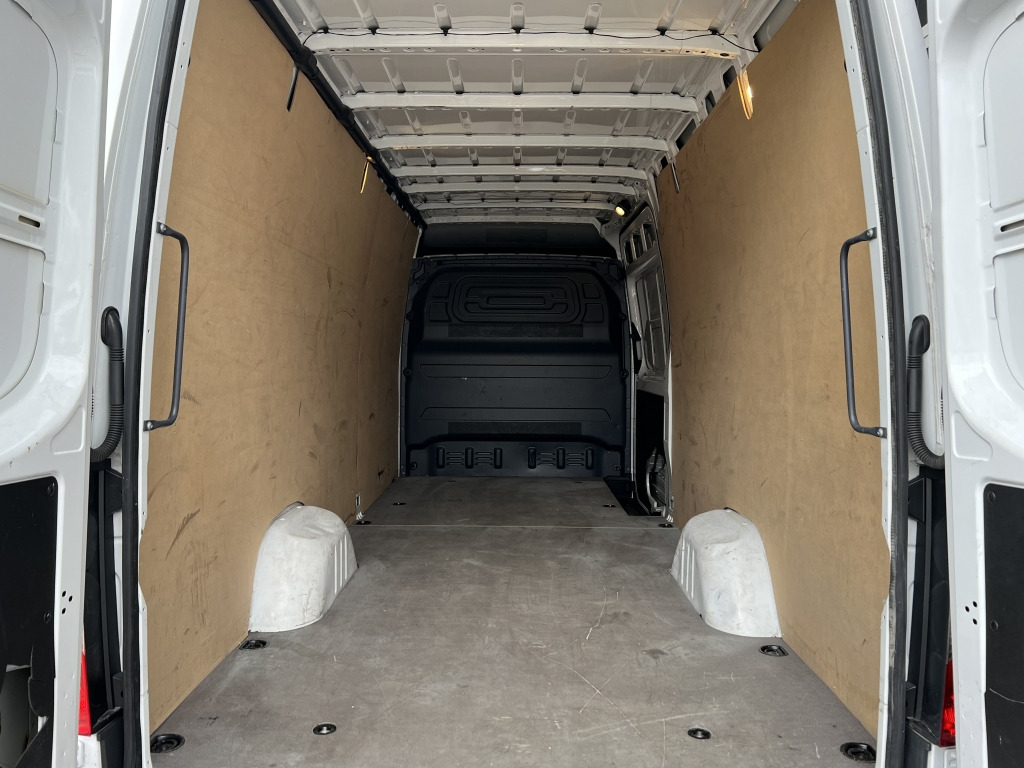 Mercedes-Benz Sprinter 315 CDI Klima Tempomat 3-Sitze 77.000km - Furgon: obrázok 4 Mercedes-Benz Sprinter 315 CDI Klima Tempomat 3-Sitze 77.000km - Furgon: obrázok 4