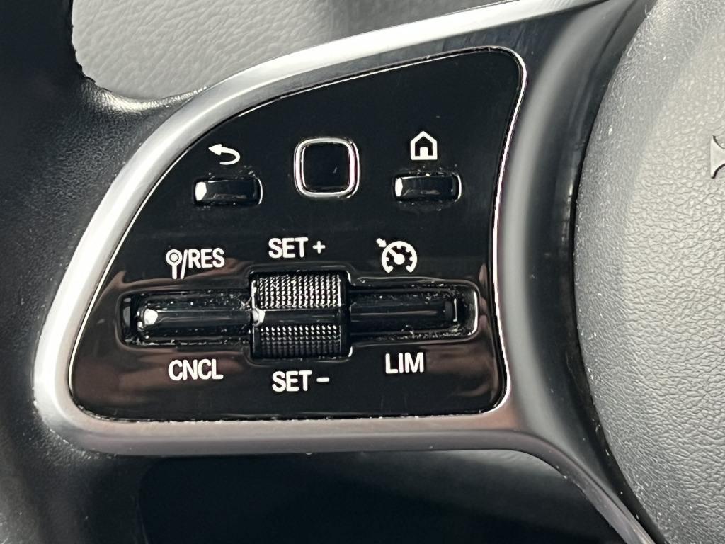 Mercedes-Benz Sprinter 315 CDI Klima Tempomat 3-Sitze 77.000km - Furgon: obrázok 2 Mercedes-Benz Sprinter 315 CDI Klima Tempomat 3-Sitze 77.000km - Furgon: obrázok 2